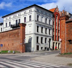 Budova, v ktorej sa apartmán nachádza