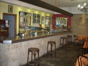 Zona de lounge sau bar la Hotel Corona de Castilla
