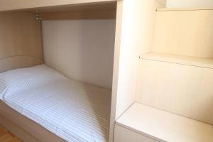 Postel nebo postele na pokoji v ubytování Apartments Maras