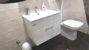 Kúpeľňa v ubytovaní Apartment Maja