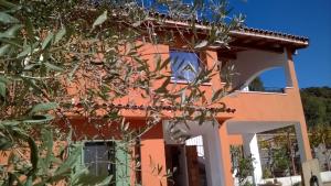 Budova, kde se bed and breakfast nachází