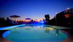 The swimming pool at or close to B&B Le Colline Country House