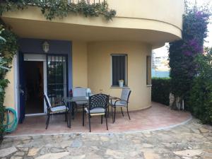 Galeriebild der Unterkunft Bungalow en Denia (Jardines de Denia II) in Denia