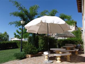 Billede fra billedgalleriet på Apartamentos Casa Sanz i Asque