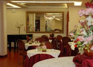 Restaurace v ubytování Hotel Il Burchiello