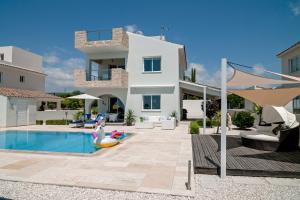 Gallery image of Villa Verdi: Luxury villa with private pool in Peyia