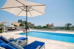 Gallery image of Villa Verdi: Luxury villa with private pool in Peyia