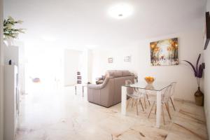 Apartment Grand Fernando Explanada Alicante, Alicante ...