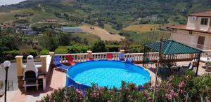 Nespecifikovaný výhled na hory nebo výhled na hory při pohledu z bed and breakfast