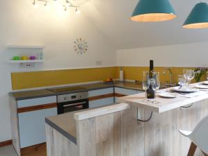 Dapur atau dapur kecil di The Steading at Barmore