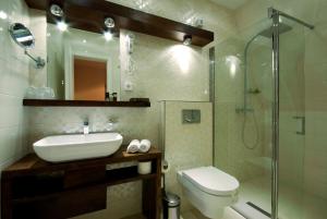 Un baño de Hotel Soa