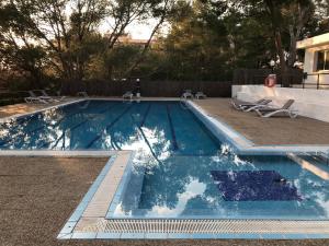 Bazén v ubytovaní Apartamento RITS Beachfront alebo v jeho blízkosti