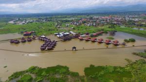 Shwe Inn Tha Floating Resort tesisinin kuş bakışı görünümü