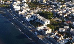 Nespecifikovaný výhled na destinaci Neapolis nebo výhled na město při pohledu z hotelu