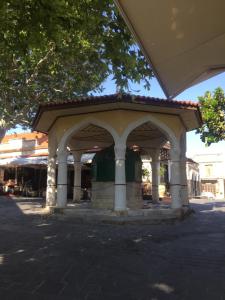 The building in which the holiday home is located