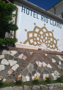 Certifikát, hodnocení, plakát nebo jiný dokument vystavený v ubytování Hotel Rio Claro