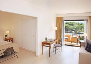 Гостиная зона в La Costa Hotel Golf & Beach Resort