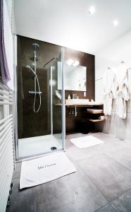 Koupelna v ubytování B&B Villa Curtricias