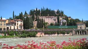 Gallery image of Lovely Casa Paola in Villafranca di Verona