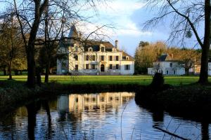 Gallery image of Château De La Coutancière in Brain-sur-Allonnes