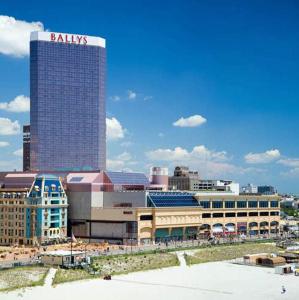 Nespecifikovaný výhled na destinaci Atlantic City nebo výhled na město při pohledu z rezortu