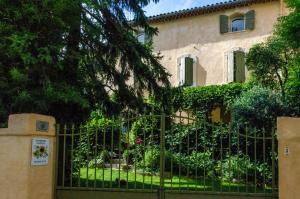 Galeriebild der Unterkunft Les Tournesols in Mallemort