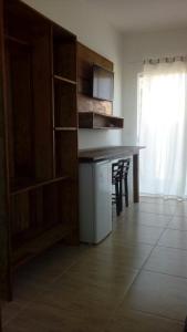 Kuchyň nebo kuchyňský kout v ubytování Embaú Mar - ecocasa Morada Canto Verde - Guarda do Embaú SC - Brasil