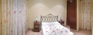 Postel nebo postele na pokoji v ubytování Villas Alandalus + 37 fotografií