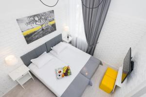 Televízia a/alebo spoločenská miestnosť v ubytovaní Salomea Krakow apartments