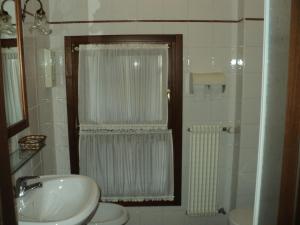 Kupaonica u objektu Albergo La Bersagliera