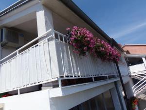 Balkon lub taras w obiekcie Apartments Lana