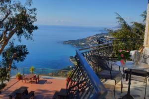 Gallery image of La Riserva di Castel d'Appio- Charme & Relax in Ventimiglia