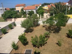 Ogród w obiekcie Apartment Bucic