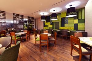 FOX Hotel Pekanbaru的休息区