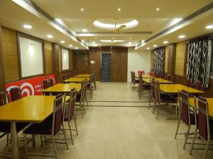 Foto sihtkohas Mayiladuthurai asuva majutusasutuse Hotel Aadhi galeriist