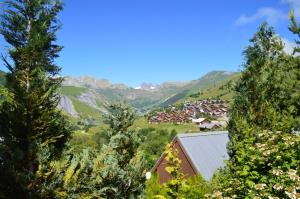 La ChalにあるL'Alpageの山村の風景