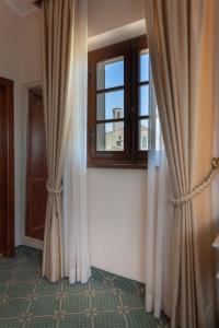Fotografie z fotogalerie ubytování Hotel Villa San Lucchese v destinaci Poggibonsi
