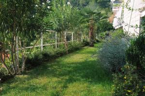 Zahrada ubytování Apartments Villa Adria