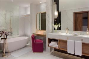 Et badeværelse på Grand Hyatt Dubai
