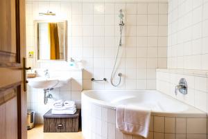 Et bad på Hotel Leonardo