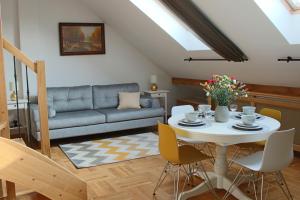 Χώρος καθιστικού στο Apartamenty Rynek 24