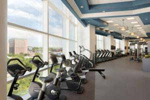 Fitness centrum a/nebo fitness zařízení v ubytování Fairmont Austin Gold Experience