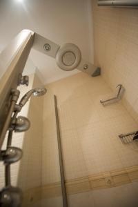 A bathroom at Calle Río de la Pila