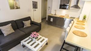 Kuchyň nebo kuchyňský kout v ubytování Apartamentos Málaga Picasso
