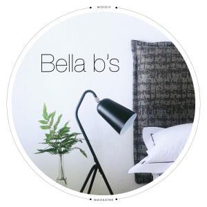 Johannesburg的住宿－Bella b’s，黑灯,旁边是带植物的床