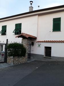 The building in which a panziókat is located