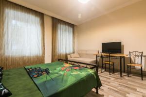 Afbeelding uit fotogalerij van New Life Apartments in Tbilisi City