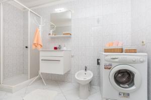 Kúpeľňa v ubytovaní Apartments Cekada