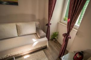Posezení v ubytování JR Luxury Guesthouse