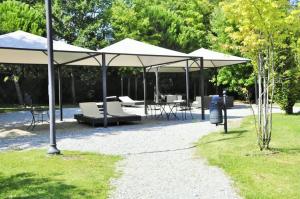 Vonkajšia záhrada v ubytovaní Resort Borgo del Torchio